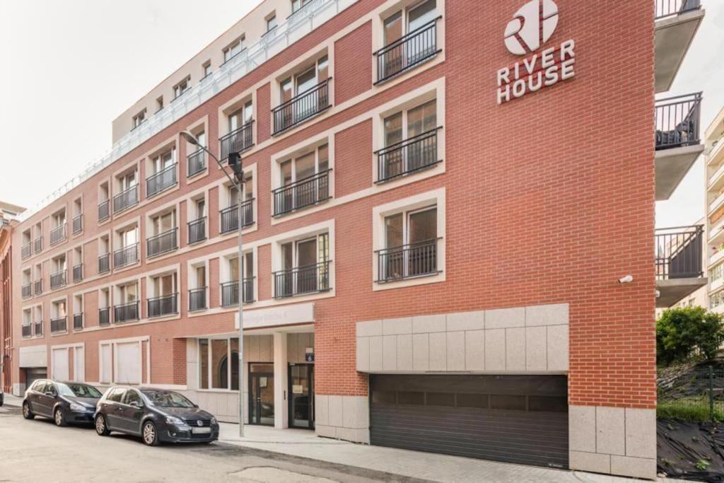 Modern Riverside Apartment With Free Parking Space Szczecin Dış mekan fotoğraf